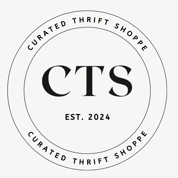 Follow Us On IG: @curatedthriftshoppe - Picture 1 of 1